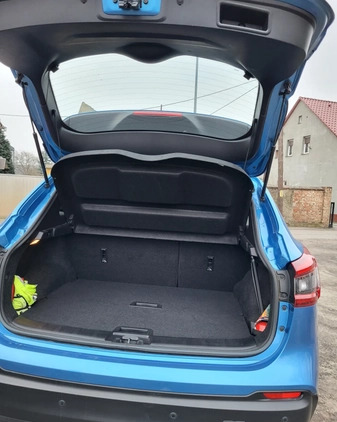 Nissan Qashqai cena 62000 przebieg: 79000, rok produkcji 2017 z Zbąszyń małe 79